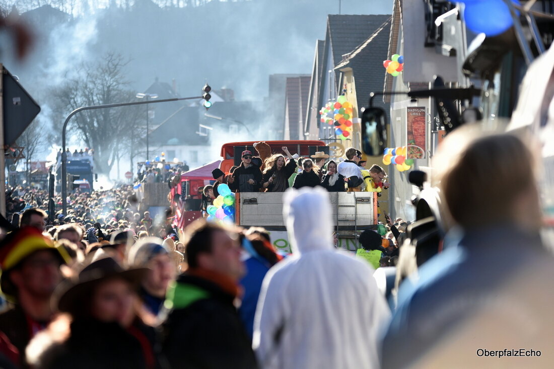 Weiden/Neustadt/WN/Tirschenreuth. Der Fasching geht in die letzte Runde: Sechs Tage lang nochmal so richtig närrisch sein. Wir haben für euch die Faschings-Veranstaltungen aus der Region auf einen Blick zusammengefasst. Jetzt [&hellip;]