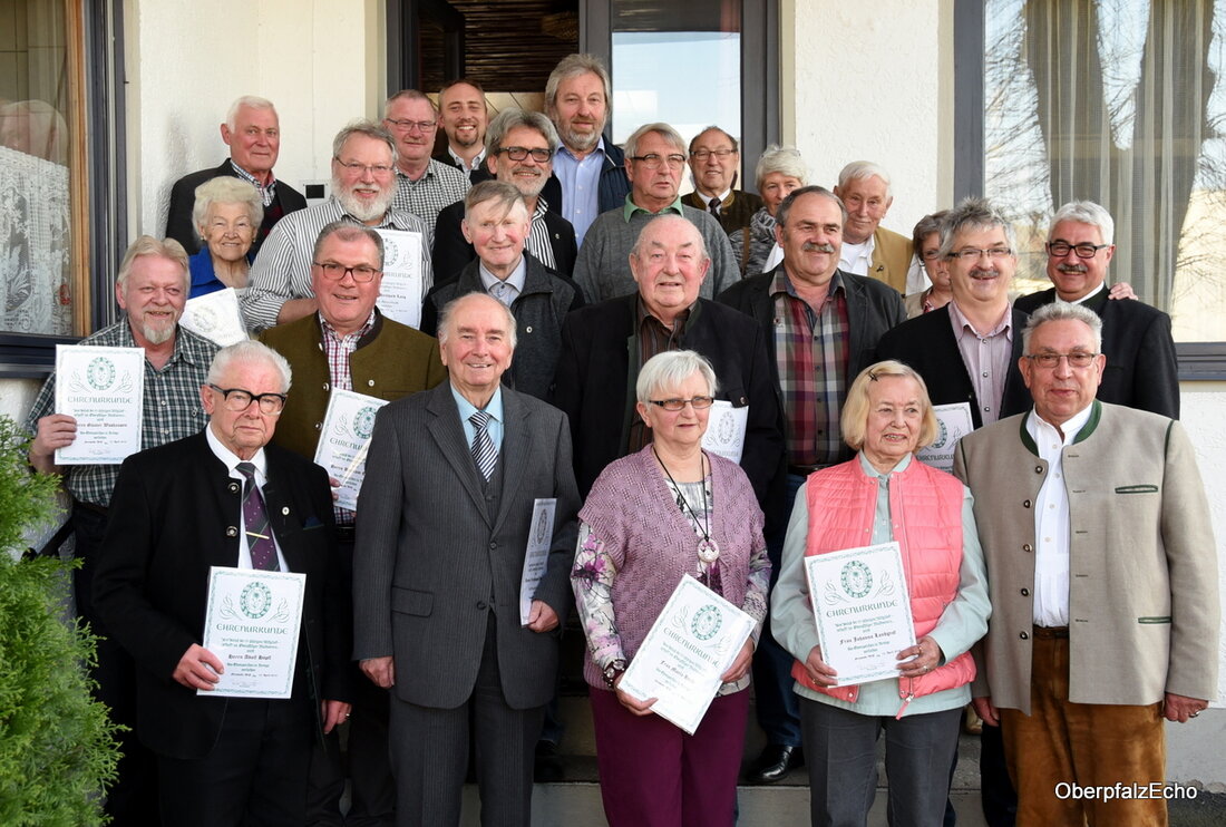 Neustadt/WN. „Wir von der Stadt wissen wie viel der OWV für uns leistet. Wir arbeiten sehr gut zusammen“, sagte Bürgermeister Rupert Troppmann bei der Jahreshauptversammlung des Oberpfälzer Waldvereins. Von der [&hellip;]