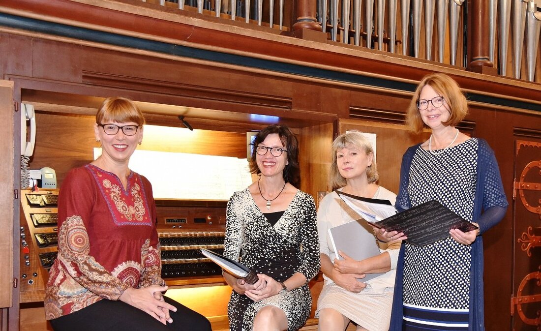 Weiden. Die zahlreichen Besucher in der Stadtpfarrkirche St. Josef in Weiden erlebten wieder eine wunderschöne musikalische Mittagsandacht „Punkt 12“. Von Jürgen Wilke Agnes Klupp (Mezzosopran / Alt), Judith Peter (Sopran) [&hellip;]