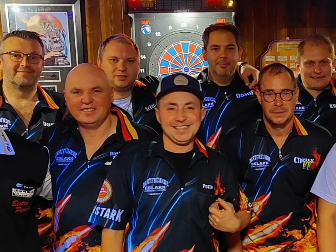 Eslarn. Die Dartfreunde Eslarn starten am 12. Oktober mit hohen Zielen und Neuzugang Julian Burger in die neue Bundesliga-Saison Bayern Nord. Der Verein, mit einer starken Gemeinschaft und bereits großen Erfolgen wie der Vize-Europameisterschaft, freut sich auf die Herausforderung.