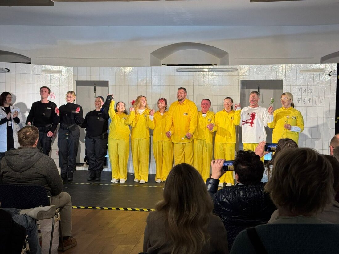 Oberviechtach. Das OVIGO Theater schockte mit dem Psychothriller 'Das Experiment' und fesselte zugleich sein Publikum. Nächste Aufführungen folgen in Weiden am 10./11. April und in Regensburg am 24./25./26. April.