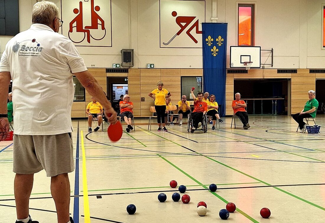Weiden. Am 31. Juli und 1. August richtet der BVS Weiden in der Mehrzweckhalle die 21. Deutsche Meisterschaft im Hallen-Boccia aus. 20 Mannschaften aus zehn Bundesländern kämpfen um den Titel, der Eintritt ist frei.