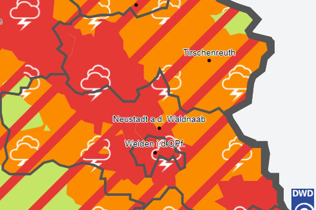 Weiden/Neustadt/WN/Tirschenreuth. Über der Nordoberpfalz braut sich etwas zusammen. Es könnte ungemütlich werden: Der Deutsche Wetterdienst warnt vor schweren Gewittern.  In Teilen der Landkreise Neustadt/WN und Tirschenreuth – aber auch in [&hellip;]