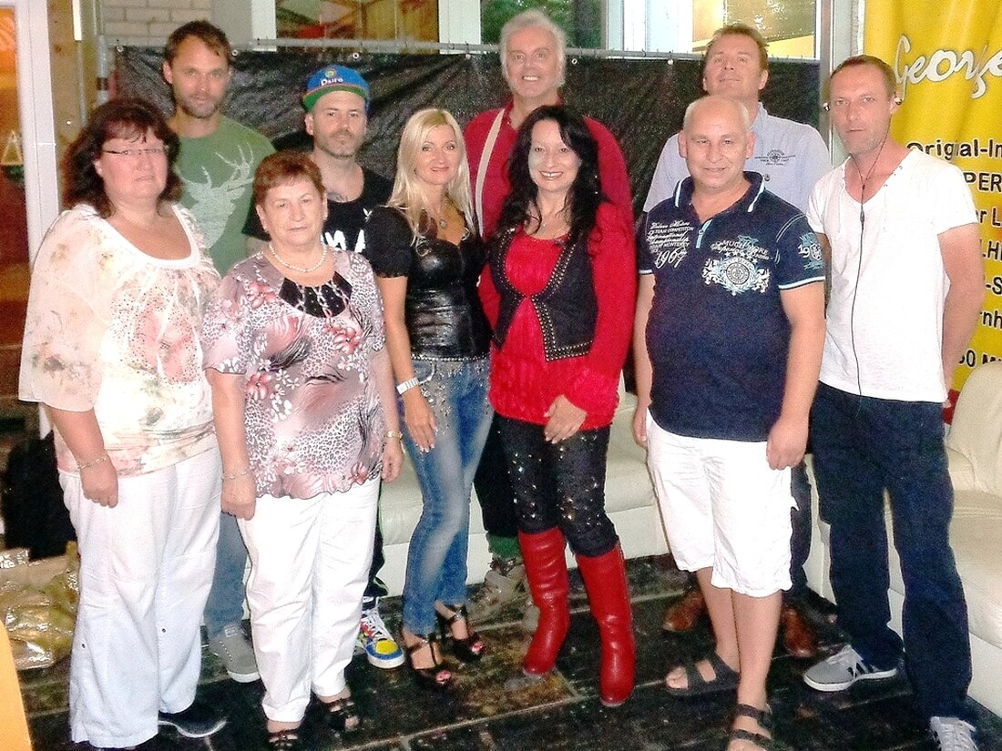 Windischeschenbach. 450 Kilometer können richtige begeisterte Fans nicht abschrecken. Unsere Fan-Star Reporter Sandra und Peter Gattaut aus Windischeschenbach besuchten ihre Lieblingsband „ Die Seer“ bei deren Heimatjubiläumskonzert (20 Jahre „Die [&hellip;]