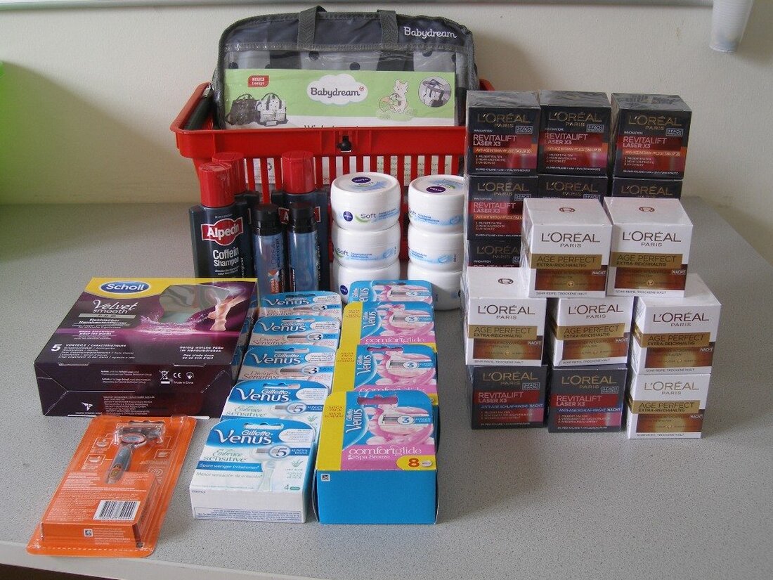 Waldsassen. Die Schleierfahnder der Polizei Waldsassen hat zwei Ladendiebe ertappt. Wegen 700 Euro Diebesgut und weiterer Sünden erwartet diese ein Berg Anzeigen.  Die Polizei Waldsassen machte zwei Ladendiebe dingfest. Die [&hellip;]