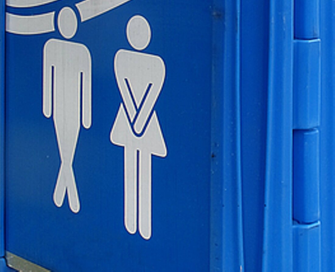 Neusorg. In einer Kurve der Naabtalkreuzung ist der Fahrer eines Klein-Lkws von der Straße abgekommen. Der Wagen überschlug sich mehrmals.  Der Mann war heute gegen 10.15 Uhr auf der Staatstraße [&hellip;]