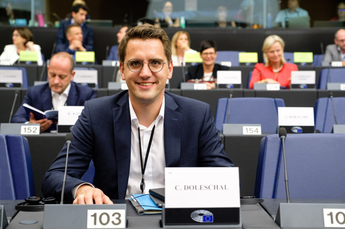 BRAND/BRÜSSEL. Europaabgeordneter Christian Doleschal (CSU) wird Vertreter in EU-Delegationen für USA, Indien und Südafrika, um wirtschaftliche Beziehungen zu intensivieren und das Bekenntnis zum US-Truppenübungsplatz in der Oberpfalz zu stärken.