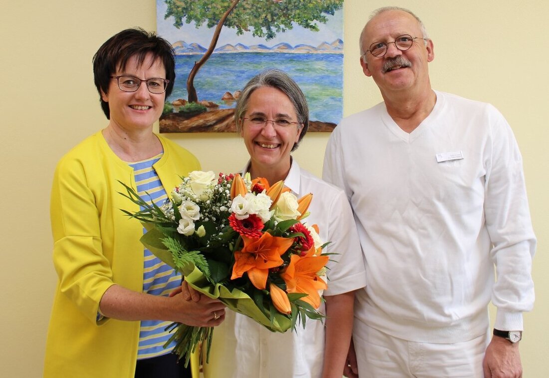 Tirschenreuth. Seit einigen Wochen trägt sie maßgeblich dazu bei, die orthopädische und unfallchirurgische Versorgung auch im ambulanten Bereich zu sichern: Priv. Doz. Dr. Alexandra Barthmann. Denn seit 01. April ist [&hellip;]