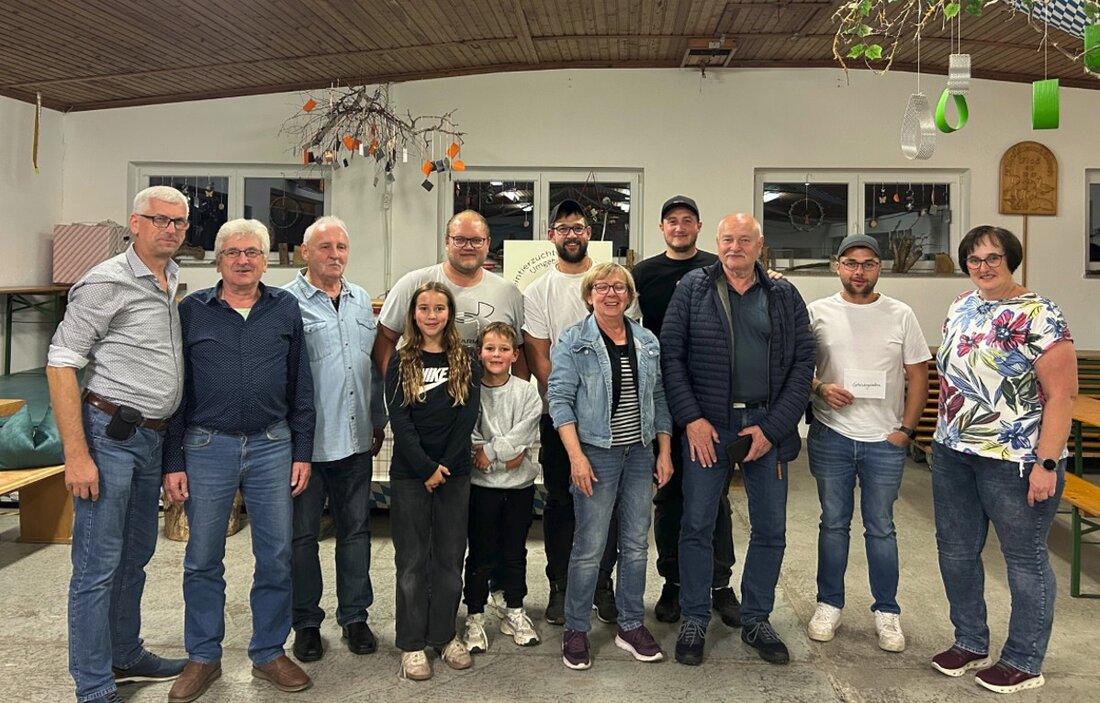 Floß. Das dritte Watter-Turnier des Kleintierzuchtvereins Floß war ein voller Erfolg und lockte zahlreiche Kartenfreunde an. Nach fairen Partien verteidigten Marco Meierhöfer und Christoph Lindner ihren Titel.