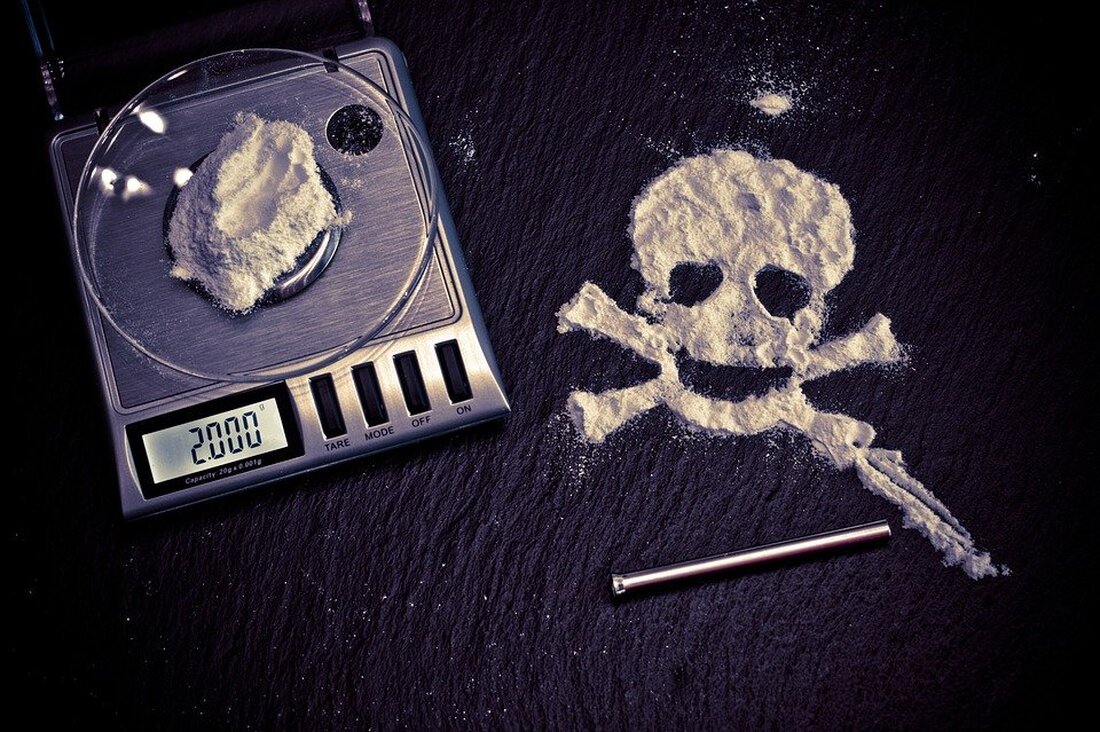 Waldsassen. Bei der Kontrolle eines aus der Tschechische Republik nach Deutschland einreisenden Pkw wurde bei der Fahrerin Heroin aufgefunden. Am Freitag, gegen 19:20 Uhr, kontrollierten Beamte der Grenzpolizeigruppe Waldsassen die [&hellip;]