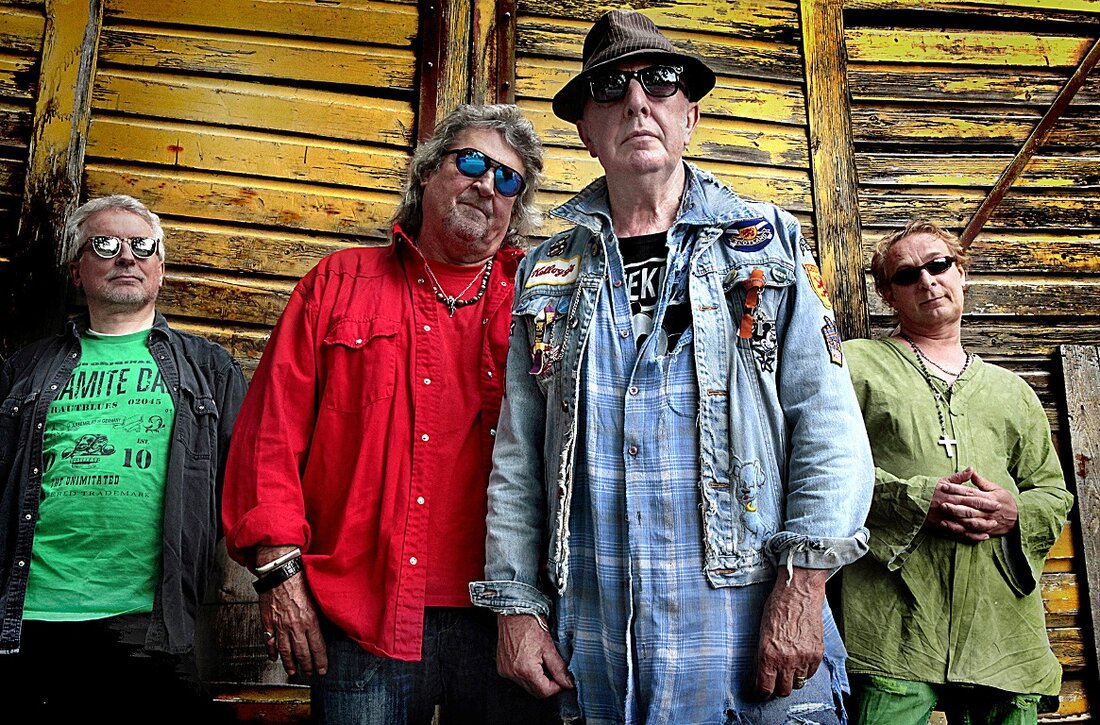 Rothenstadt. Colin Jamiesons „Dynamite Daze” – vier ehemalige Begleitmusiker von Luther Allison, Country Joe Mc Donald, Louisiana Red und Bill Ramsey sorgen für Furore. Auf ihrer „Xtraodrinarytour“, bei der sie [&hellip;]