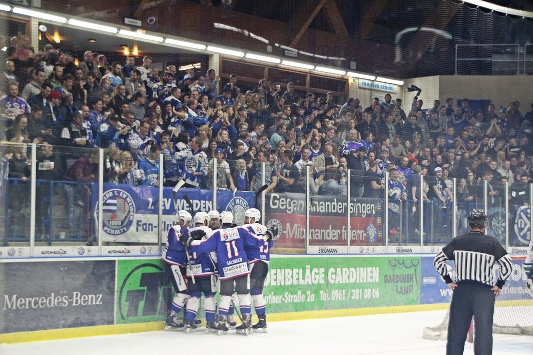 Weiden. Einen „bemerkenswerten Erfolg“ nennt EV-Vorsitzender Thomas Siller die Crowdfunding-Aktion der Blue Devils, die am Dienstagabend mit einer Summe von 113.869 Euro endete. „Wir sind dankbar, überwältigt und glücklich angesichts dieser [&hellip;]