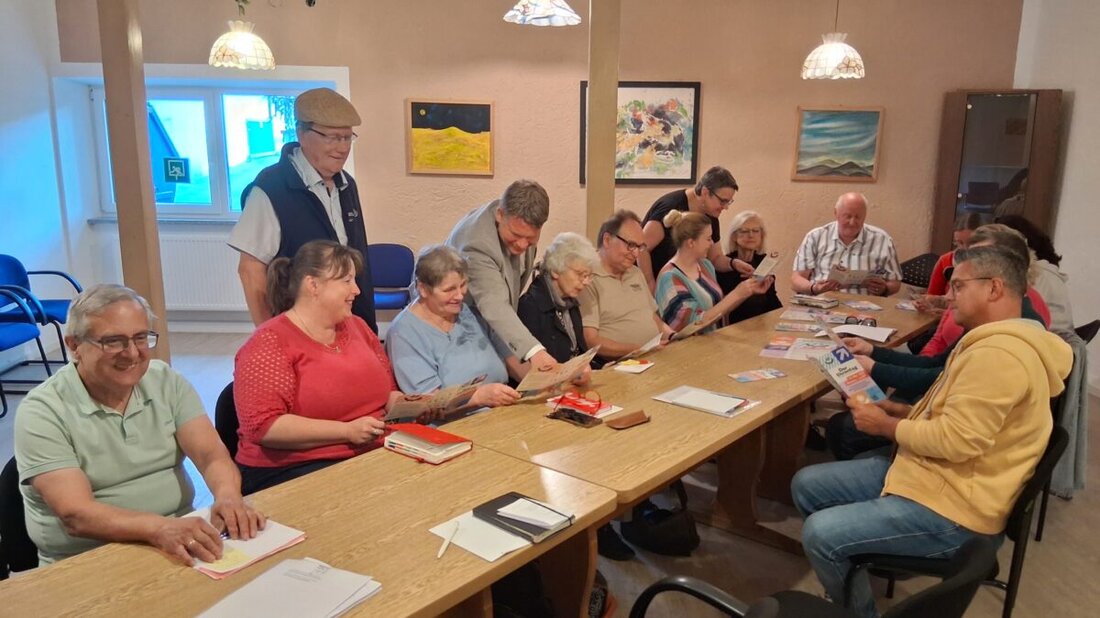 Weiden. Am 23. Mai 2026 feiert die Stadt beim Ehrentag den 77. Geburtstag des Grundgesetzes. Von zehn bis 16 Uhr zeigen 21 Einrichtungen an mehreren Orten ihre Arbeit und laden zum Mitmachen ein.