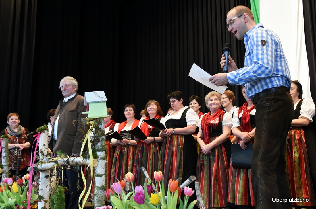 Erbendorf. Zu wenig Bewegung, zu wenig menschliche Wärme, zu wenig Stressabbau und schlechte Ernährung – für Karl Schwanner sind die Ursachen der verbreiteten Volkskrankheiten offensichtlich. Der niederbayerische Qigong-Lehrer sieht in [&hellip;]