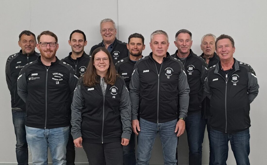 Pfreimd / Weihern.
Die Eichelbachschützen feierten den Saisonabschluss, erstmals seit 1970 startete eine Luftpistolenmannschaft, und das Luftgewehr-Team wurde in der Bezirksliga West Fünfter.