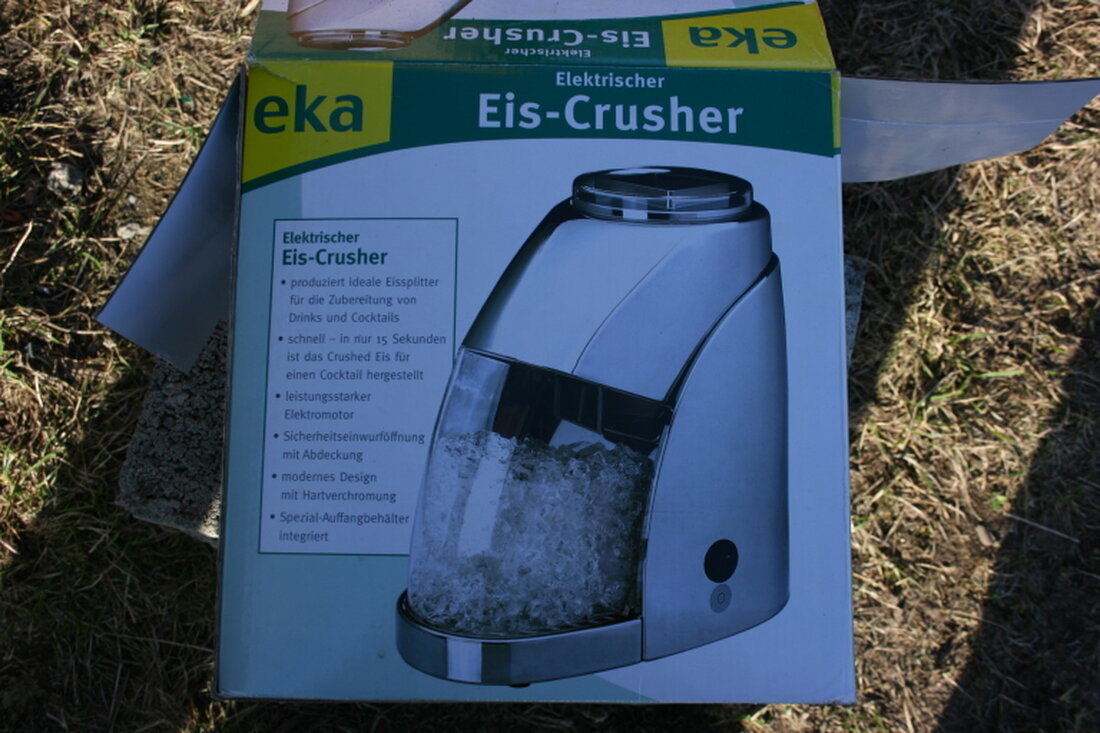 Pressath. Die Diebe nahmen diverse angebrochene Schnapsflaschen, einen Eis-Crusher und einen Holzofen mit. Jedoch ließen sie ihre leere Zigarettenschachtel in der Scheune in Pressath liegen. Unbekannte Täter zwickten in dem [&hellip;]