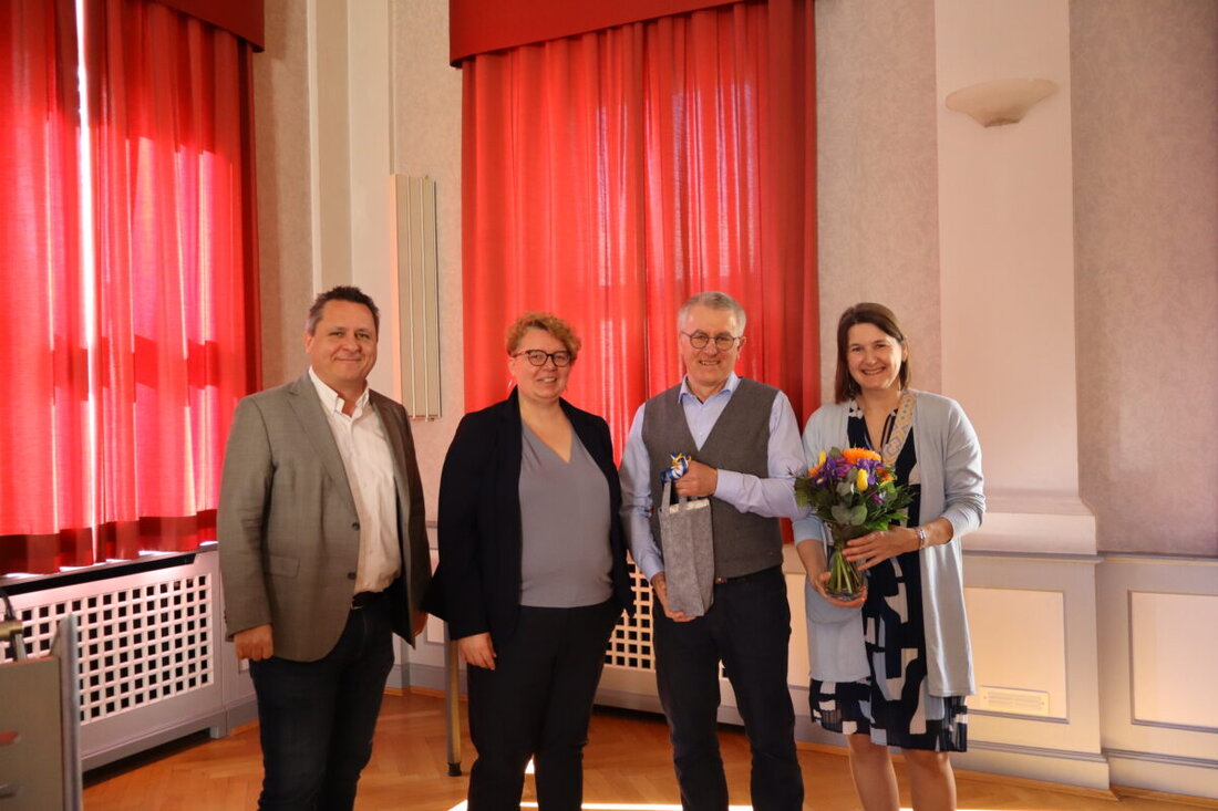 Regensburg. Josef Hartl zieht nach 35 Jahren in der Sozialverwaltung Bilanz und bestätigt die Wirksamkeit der Eingliederungshilfe für Menschen mit Behinderungen.