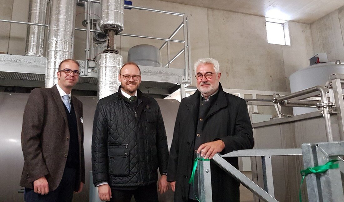Neustadt/WN. Das neue Heizwerk der BayWa Energie Dienstleistungs GmbH (EDL) feiert Einweihung!  „Der Landkreis hat sich die regenerative Energieversorgung seiner Gebäude schon immer auf die Fahnen geschrieben. Gerade im Zusammenhang [&hellip;]