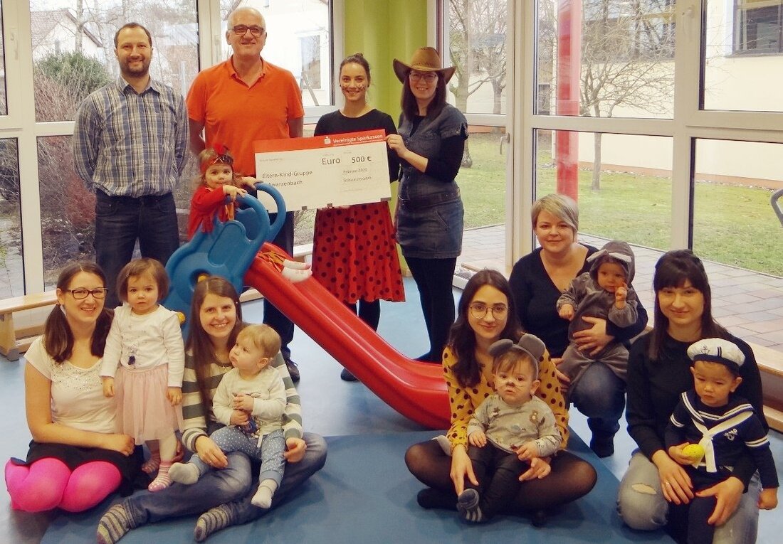 Schwarzenbach. Die Kinder rutschen im wahrsten Sinne – der Umzug der Eltern-Kind-Gruppe ins Bürger- und Kulturhaus “rutscht” bildlich gesprochen leichter.  Die Eltern-Kind-Gruppe in Schwarzenbach bekommt eine neue Kinder-Rutsche und eine [&hellip;]