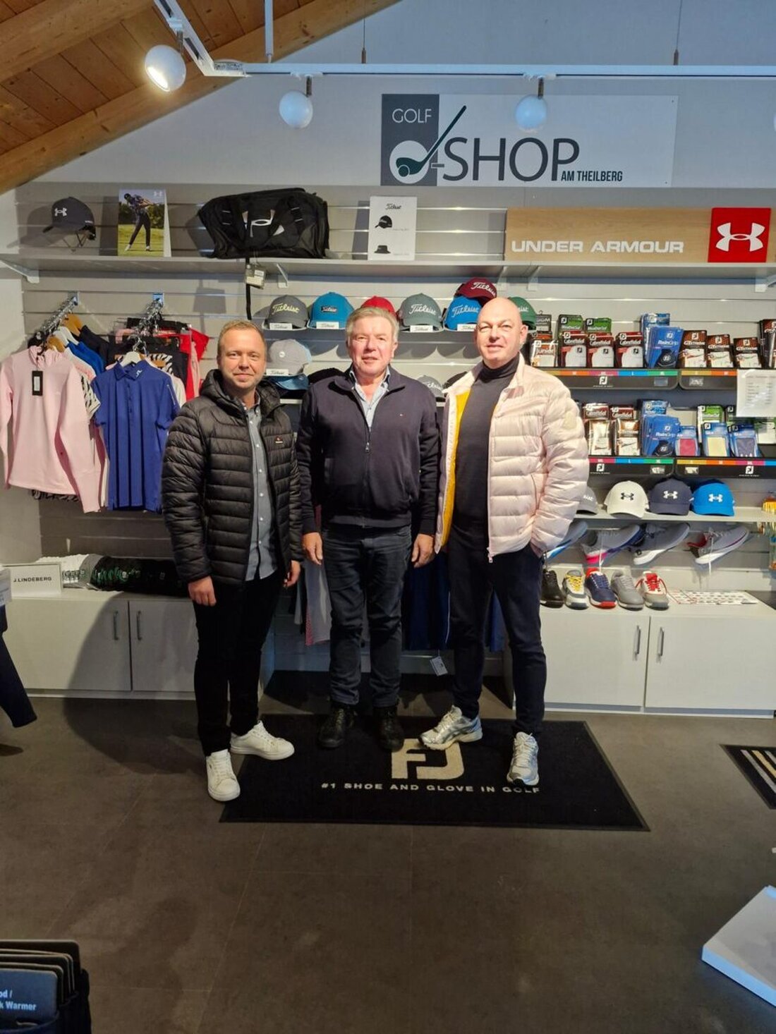 Schmidmühlen. Landtagsabgeordneter Bernd Heinisch stärkt den Golfstandort im Landkreis Amberg-Sulzbach mit einer Initiative des Freistaats Bayern. Geplant ist eine moderne, sparsame Bewässerung, die Club und Gemeinde stärkt.