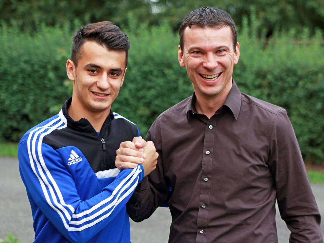 Weiden. Unverhofft kommt oft: Auch wenn der Fußball-Bayernligist SpVgg SV Weiden eigentlich seine personellen Planungen vorerst schon abgeschlossen hatte, kann er jetzt dennoch einen weiteren Neuzugang vermelden. Von Stephan Landgraf [&hellip;]