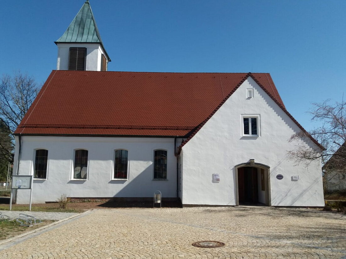 Speichersdorf. Nach monatelanger Debatte hat der Kirchenvorstand beschlossen, in ChaSuRoWen zu bleiben. Infoabend und Gemeindeversammlung schufen Transparenz, die Zusammenarbeit in der Kulmregion soll gestärkt werden.