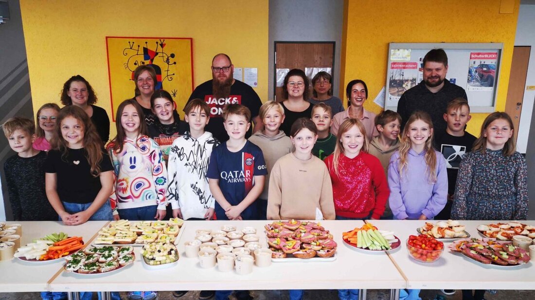 Erbendorf. Die Grund- und Mittelschule hat im Rahmen der Woche der Gesundheit und Nachhaltigkeit ein gesundes Pausenfrühstück organisiert.