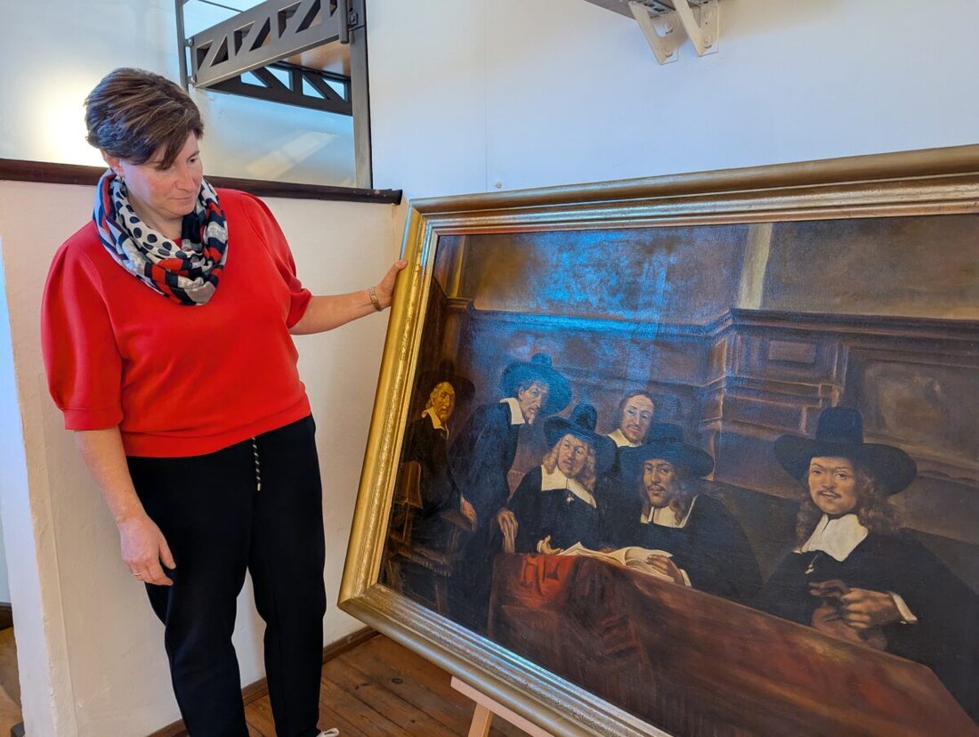 Nittenau. Das Stadtmuseum zeigt die Sonderausstellung 'Erinnerungsstücke: Trödel oder Kunst?' und fragt nach dem wahren Wert der Dinge. Eröffnung am 3. Mai 2026 um 14 Uhr, Eintritt frei. Begleitprogramm lädt Familien ein.