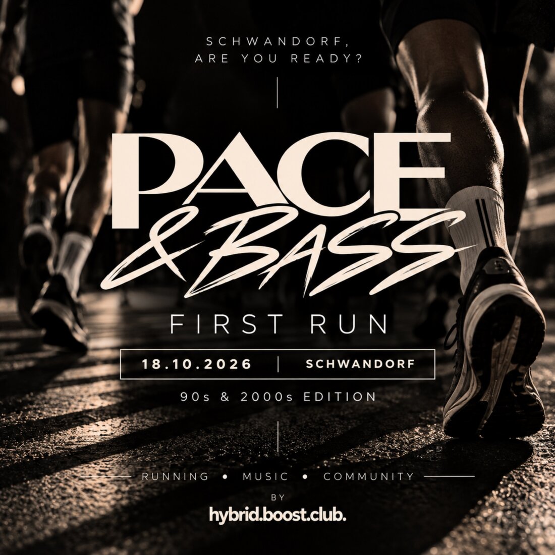 Schwandorf. Laufen ohne Leistungsdruck, dafür mit Musik und guter Laune: Am Sonntag, 18. Oktober, startet in Schwandorf der neue Running Club PACE & BASS. Bei der Premiere geht es mit Hits aus den 90ern und 2000ern vom Festplatz zum Marktplatz. Mitmachen kann jeder, auch Kinder und Radfahrer sind willkommen.