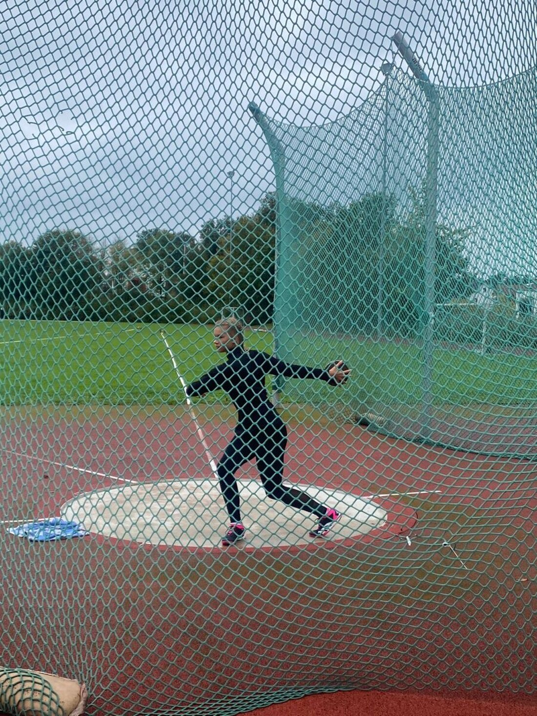 Eschenbach. Bei den Kreismeisterschaften erzielten drei Eschenbacher Leichtathleten fünf erste Plätze mit neuen Bestleistungen.