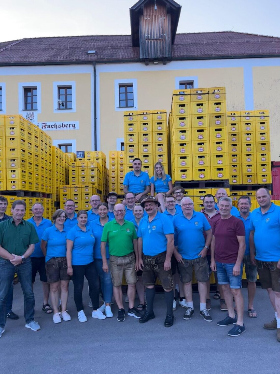 Eslarn. Das Festbier für das Heimatfest ist in der Schlossbrauerei Fuchsberg fertiggestellt, traditionsreich und von der Familie Vogl mit Leidenschaft gebraut. Gäste können sich ab 1. August auf Qualität, regionalen Einsatz und Tradition freuen.