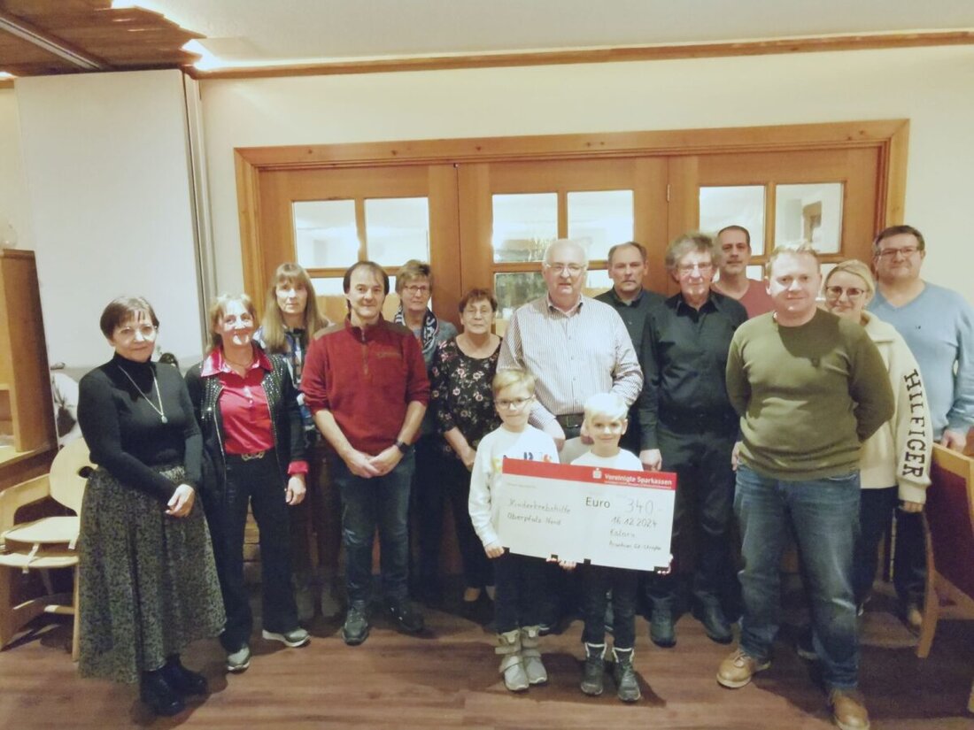 Eslarn. Anwohner der Georg-Zimmermann-Straße und Wahlhelfer spenden 340 Euro an die Kinderkrebshilfe der Region Oberpfalz-Nord e.V. Die Spende unterstützt krebskranke Kinder und deren Familien.