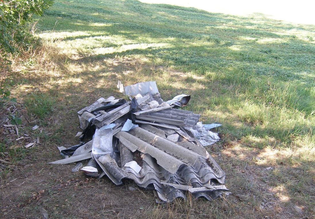 Theisseil. Wohin mit den Eternitplatten? Ein Unbekannter hat in dem Fall nicht lange überlegt. Da hat es sich ein Bauherr recht einfach gemacht: Um sich die hohen Entsorgungskosten von Eternitplatten [&hellip;]