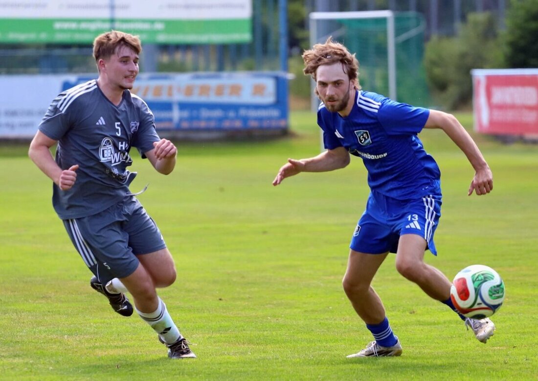 Amberg. Der SV Etzenricht feiert bei Inter Bergsteig Amberg einen klaren Auswärtssieg. Früher Druck stellte die Weichen, Finn Lenz traf sehenswert und Umstellungen von Trainer Andy Wendl griffen.