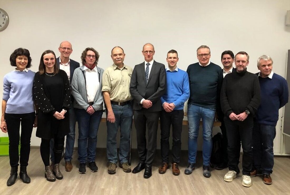 Neustadt/WN. Auf Grund der aktuellen Ausbreitung des Coronavirus (SARS-CoV-2) in Deutschland wurde bereits im Februar ein Krisenstab aus den Durchführenden des Rettungsdienstes gebildet. Auf Einladung der Ärztlichen Leiterin Rettungsdienst Dr. [&hellip;]