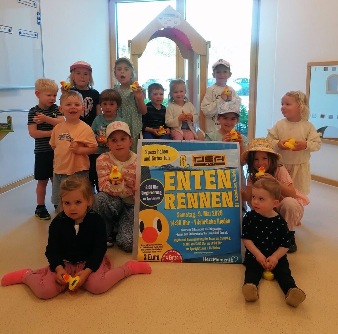 Rieden. Die Jugendleitung des 1. FC Rieden schenkt den Kindergärten Rieden und Ensdorf 200 Renn-Enten für das OSA-Entenrennen am 9. Mai um 14.30 Uhr. Start ist an der Vilsbrücke, Abgabe der Enten beim Sommerfest bis 14 Uhr.