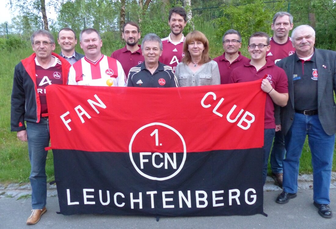 Leuchtenberg. Auf ein „unaufgeregtes und ruhiges Vereinsjahr“ blickt 1. FCN-Fanclub-Vorsitzender Helmut Süß zurück. Die Berichte bei der Jahreshauptversammlung im Vereinslokal bestätigten das. Der Verein hat sich aber Ziele gesetzt: Heuer packen sie es gleich [&hellip;]