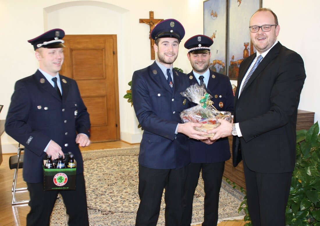 Meerbodenreuth/Altenstadt/WN. Im nächsten Jahr feiern die Meerbodenreuther schon wieder ein großes Fest. Letztes Jahr war es der 50. Geburtstag der Schützen, nächstes Jahr ist es dann das 125-jährige Bestehen der [&hellip;]