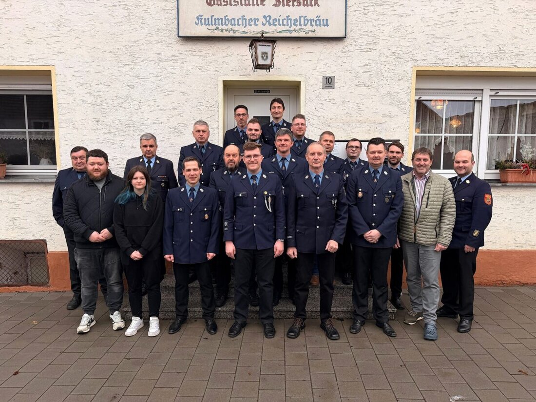 Sassenreuth. Zukunftsprojekt Anbau, starke Einsatzbilanz und ein Wechsel in der Vereinsführung: Bei der Jahreshauptversammlung der Freiwilligen Feuerwehr Sassenreuth in der Gastwirtschaft von Roland Biersack wurde auf ein intensives Jahr 2025 zurückgeblickt – und zugleich der Kurs für die kommenden Jahre gesetzt.