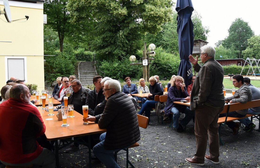 Neustadt/WN. „Wenn wir nicht anfangen, den Stadtplatz zu sanieren, werden die privaten Eigentümer nicht folgen“ – an diese grundlegende Überzeugung von CSU-Stadtratsfraktion und Bürgermeister aus der Anfangszeit seiner Dienstzeit erinnerte [&hellip;]