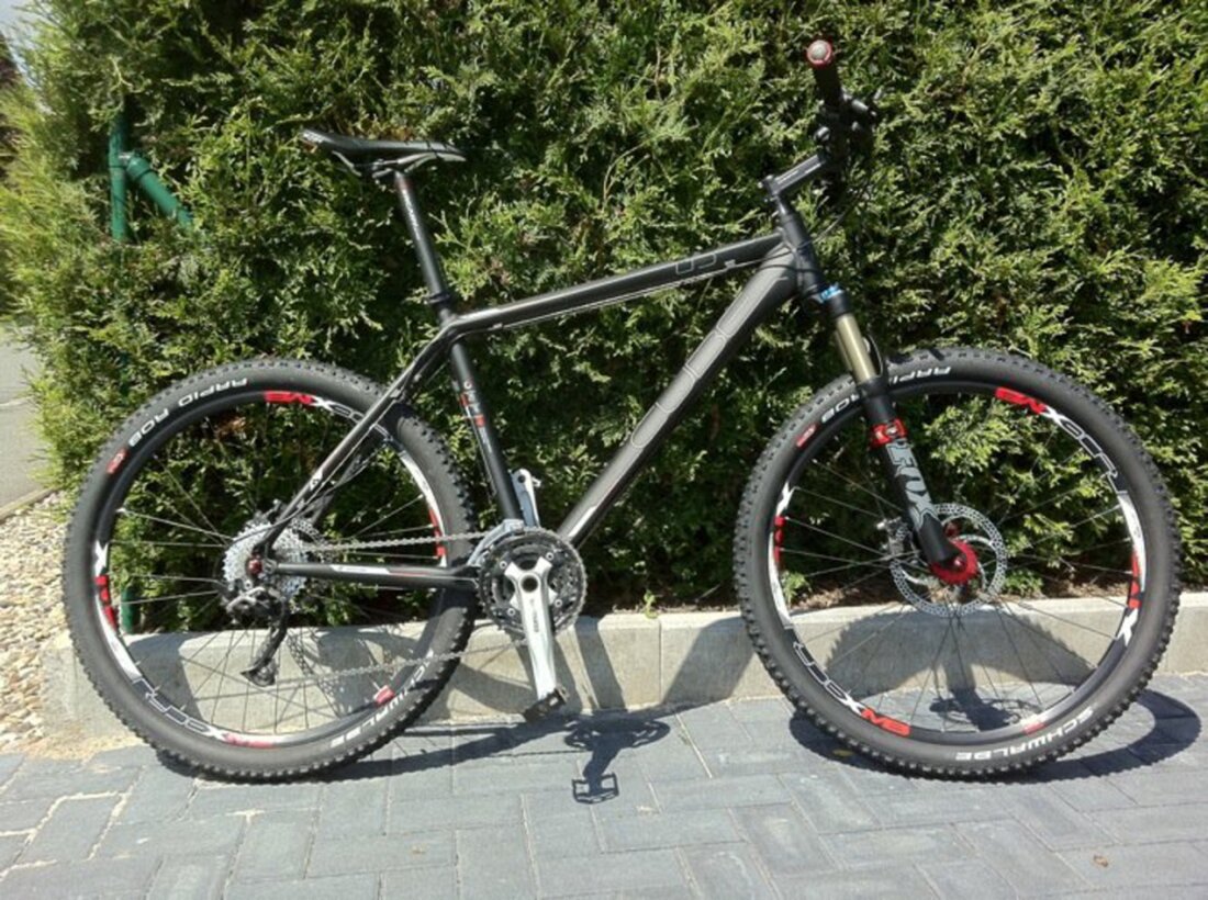 Weiden. Ein Fahrraddieb hat ein Mountainbike aus dem Hof eines Mehrfamilienhauses gestohlen. Wer hat etwas gesehen?  In der Zeit von 20. Oktober, ab 08:00 Uhr, bis 22. Oktober, 11:00 Uhr, hat ein Dieb einem Weidener [&hellip;]