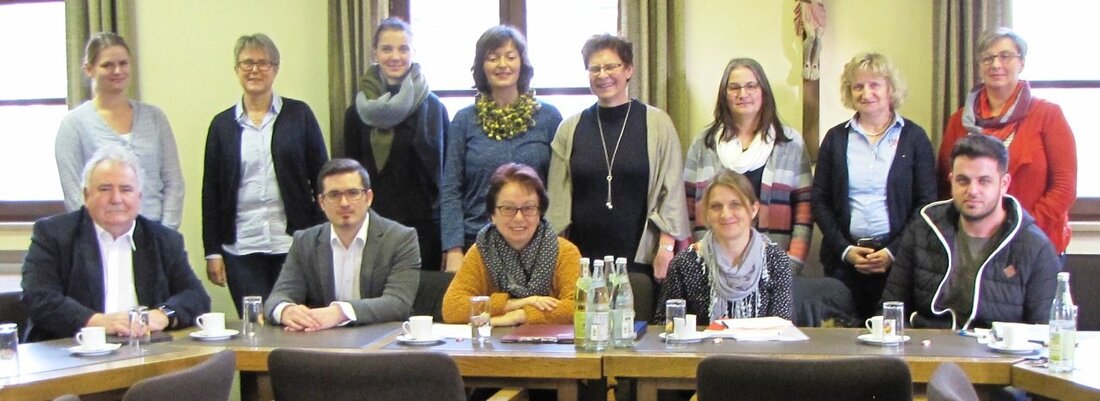 Tirschenreuth. Auf Einladung der KoKi kamen auch in diesem Jahr die Fachstellen des Netzwerkes Frühe Hilfen wieder zu einem Runden Tisch im Landratsamt Tirschenreuth zusammen. Ziel ist hierbei immer die [&hellip;]