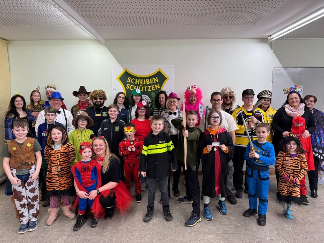 Weiherhammer. Beim Faschingsschießen der SSG Weiherhammer zeigten 37 Teilnehmer ihre Treffsicherheit, Gewinner erhielten Medaillen und Gutscheine. Die kreativsten Kostüme wurden ebenfalls prämiert.