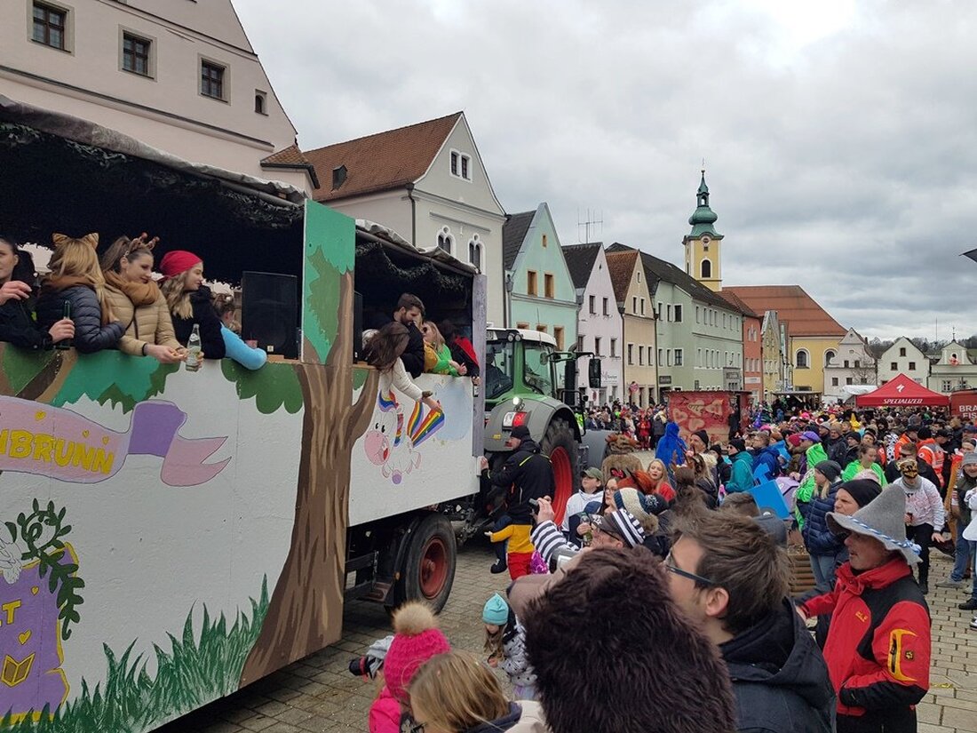 Neustadt/WN. Keine Faschingssause in Neustadt 2020/21: Der Faschingssverein sagt seinen Faschingszug und viele weitere Veranstaltungen wegen der aktuellen Corona-Situation ab.  In einer gemeinsamen Pressekonferenz teilten Stadt und Faschingsverein mit, dass [&hellip;]