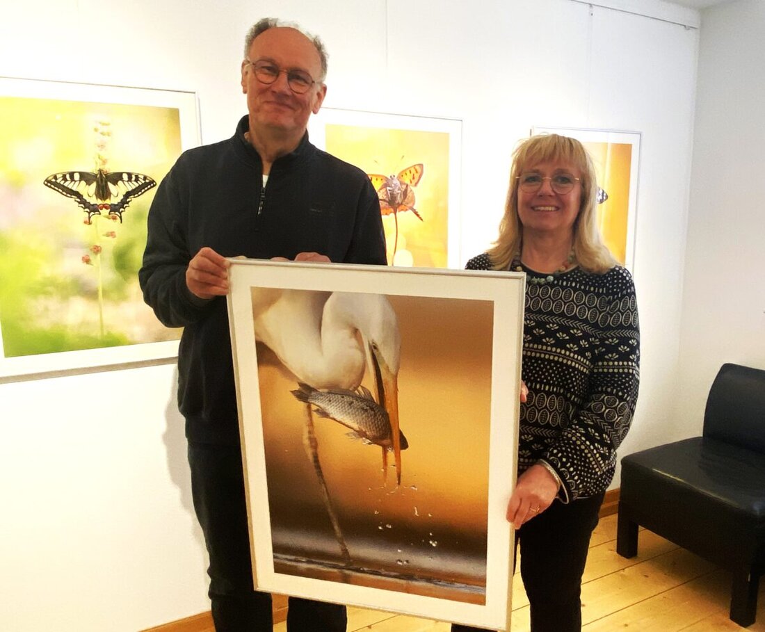 Schwandorf. Die Fotoausstellung „Schauspiel der Natur“ von Harald Klier öffnet am 20. Mai im Stadtmuseum Schwandorf und zeigt bis September außergewöhnliche Tieraufnahmen.