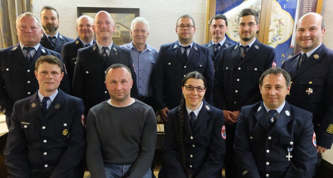 Floß. Nach einer Satzungsänderung hat die Freiwillige Feuerwehr Bergnetsreuth wieder eine Vorstandschaft. Jetzt bereitet die Wehr das 100-jährige Gründungsjubiläum 2027 vor. Die Wahl erfolgte einstimmig.