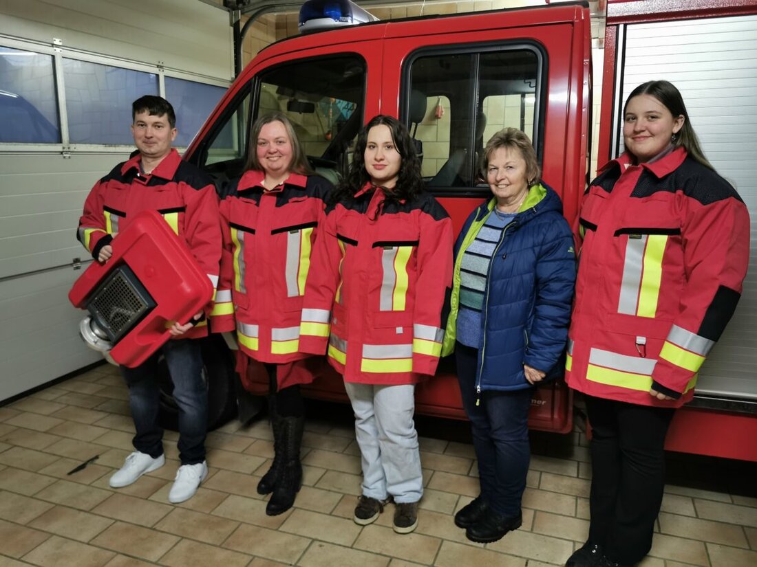 Heinersreuth. Die Feuerwehr blickt auf ein bewegtes Jahr mit neun Einsätzen, neuen Ausrüstungen und intensiver Ausbildung zurück. Bei der Versammlung wurde Irmgard Schaller zur Kassenführerin gewählt, die Jugend feierte Erfolge.