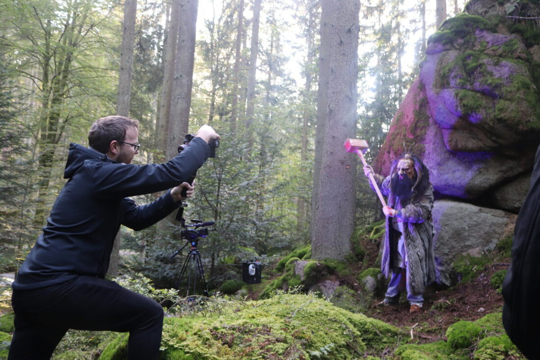 Georgenberg. "FlossenTV" veröffentlicht zum Jahresende einen Dokumentarfilm über die Raunächte, hauptsächlich gedreht in der nördlichen Oberpfalz.