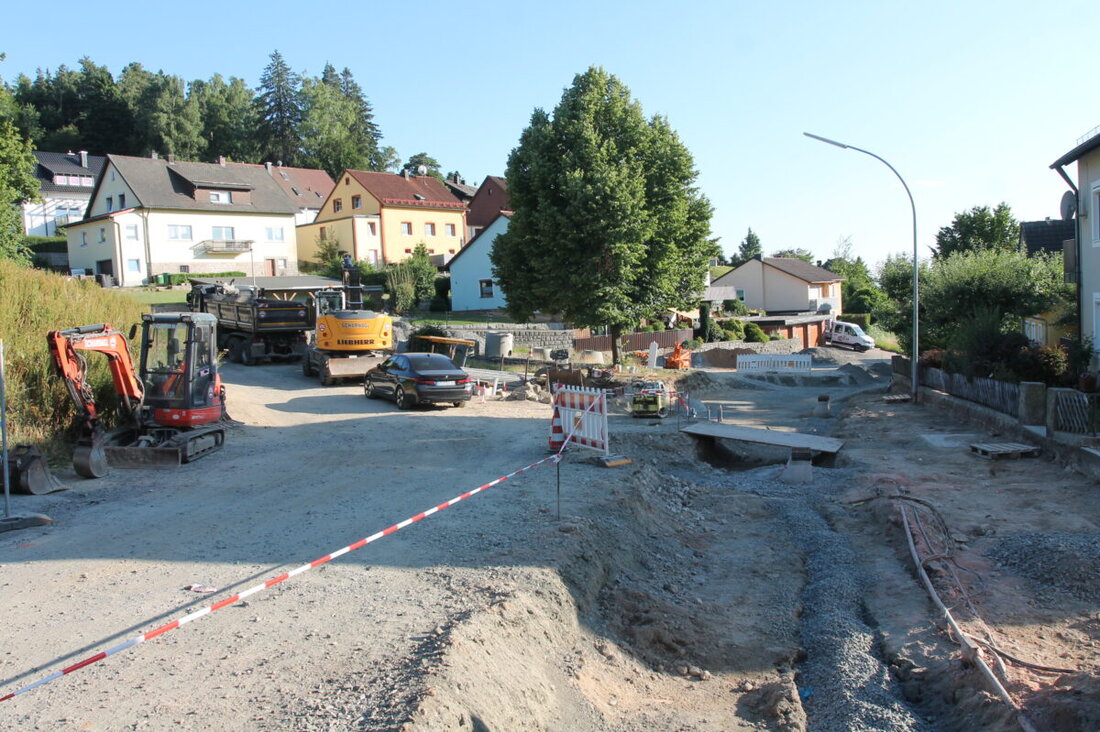 Flossenbürg. Der Gemeinderat hat sich die Entscheidung nicht leichtmacht. Nach intensiver Diskussion stand am Ende der Beschluss, doch bis mindestens Ende 2026 bei der Ökomodell-Region mitzumachen.