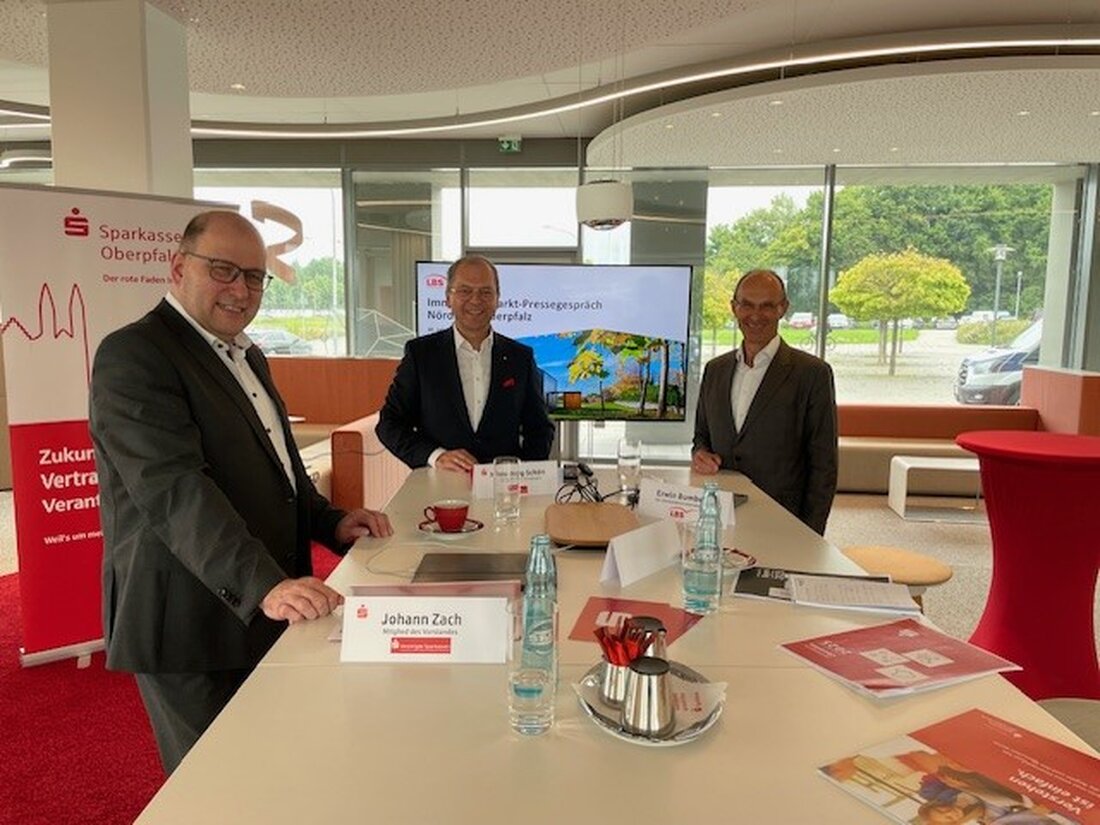 Die Erholung des Wohnimmobilienmarktes in der nördlichen Oberpfalz wird durch niedrigere Zinsen und Preise sowie gestiegene Nachfrage angekurbelt. Bausparen bleibt aufgrund des verlässlichen Finanzierungsrahmens besonders attraktiv.